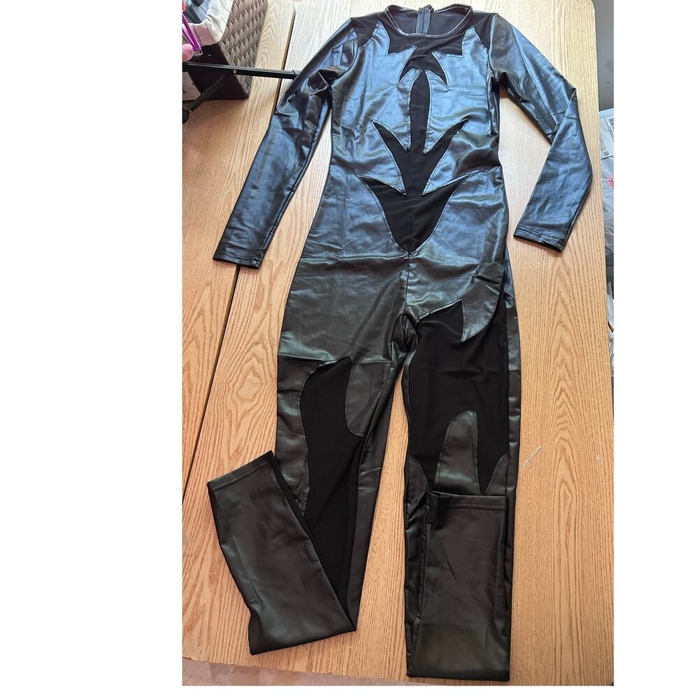 New Women’s 1pc Catsuit for Halloween 🎃 Costume Catwoman Spy size Xs/Small